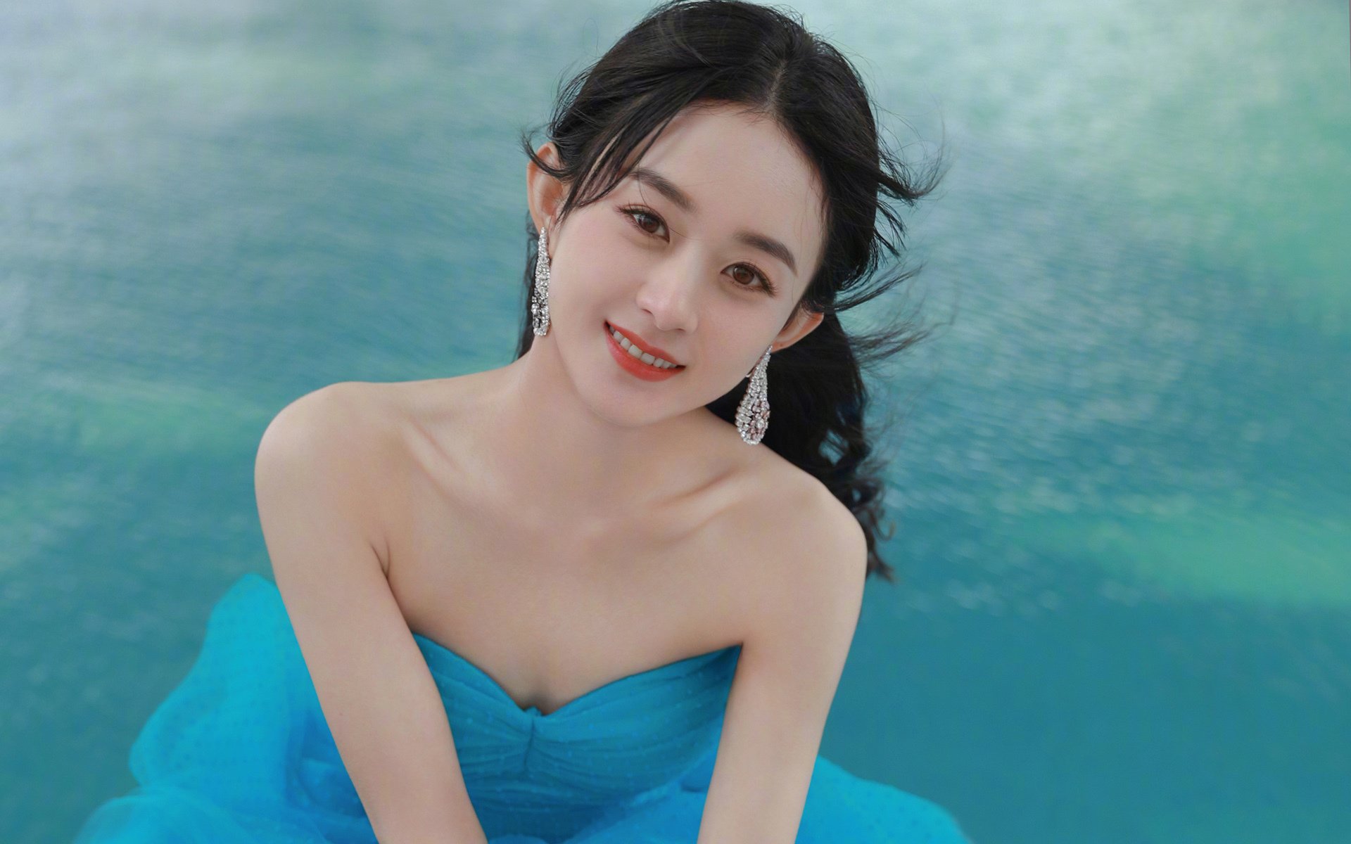 开云网站-科特迪瓦男篮在非洲锦标赛中持续升温,迈向新世纪光辉,科特迪瓦篮球队