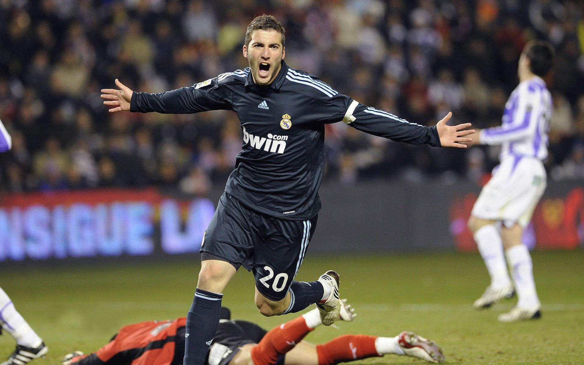 _经典阵容重现：历史名将组队表演赛_，历史名将游戏