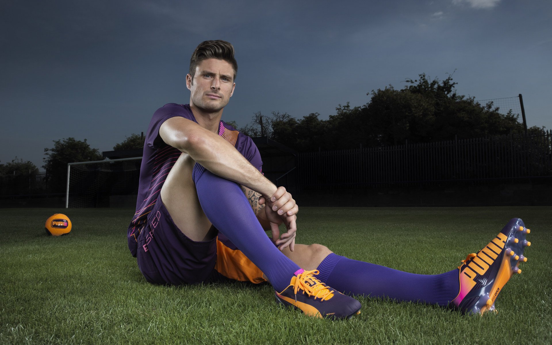 利兹联逆转懦弱,保级希望大大提高,利兹联球员介绍